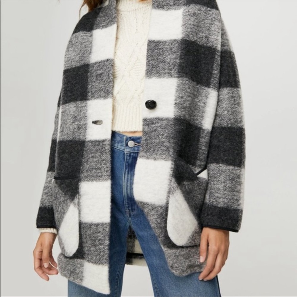 Aritzia off-duty jacket